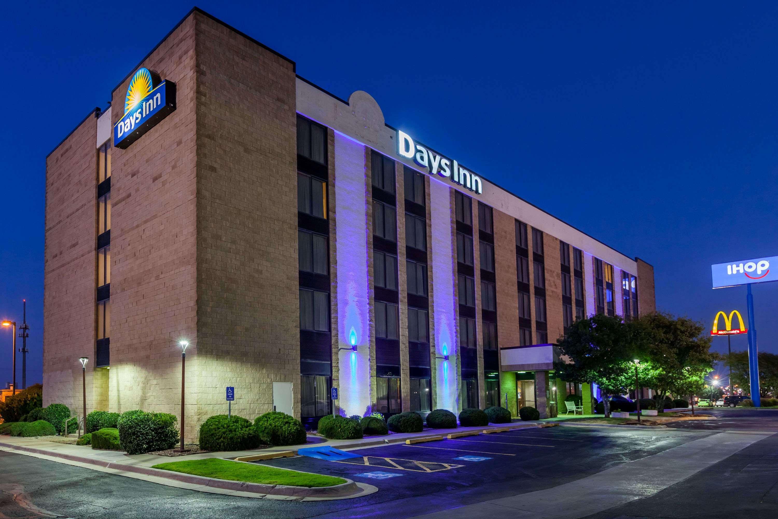 Days Inn By Wyndham Amarillo East Buitenkant foto