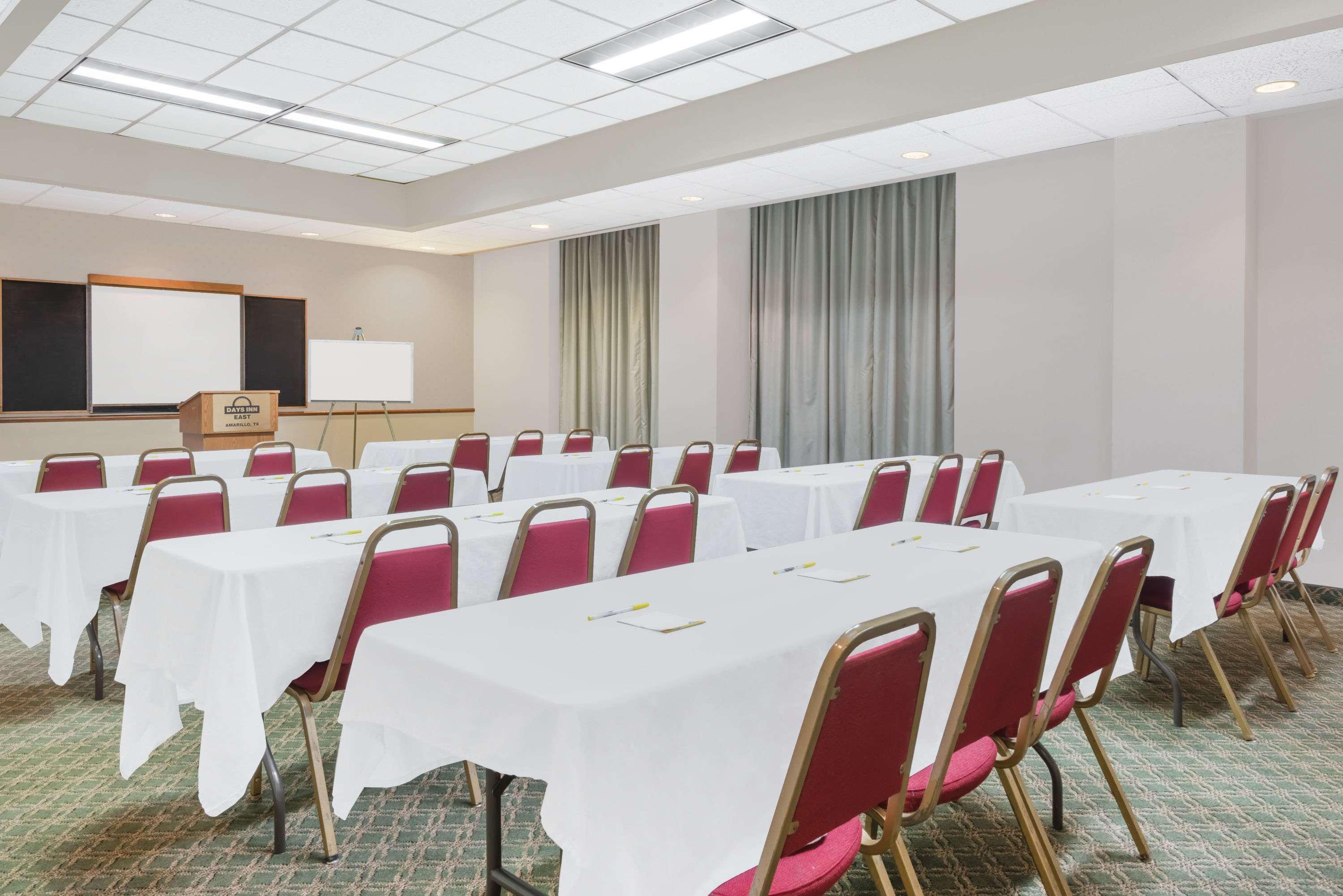 Days Inn By Wyndham Amarillo East Buitenkant foto