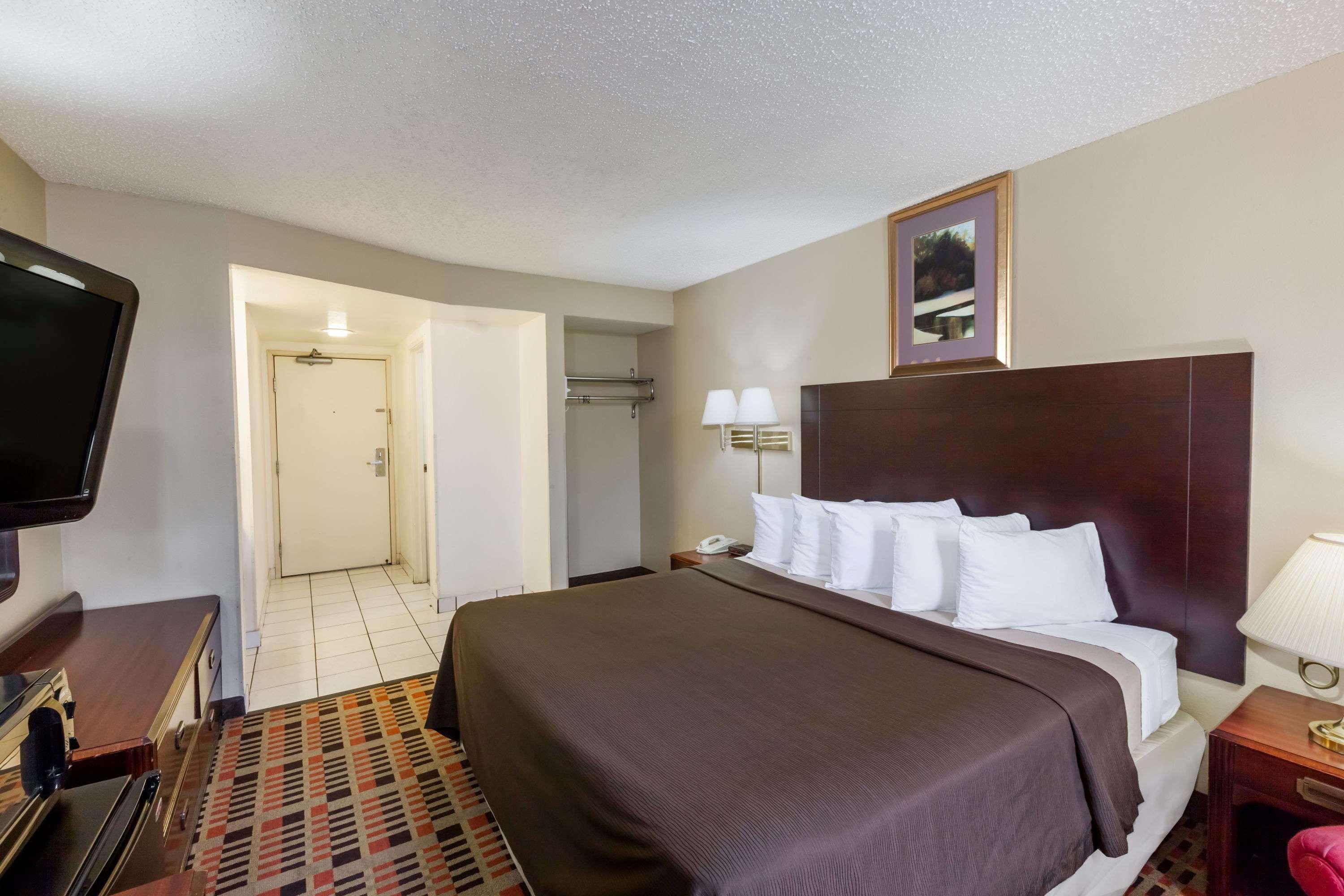 Days Inn By Wyndham Amarillo East Buitenkant foto